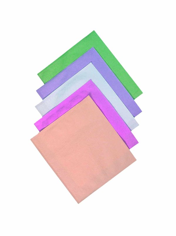 How to Select the Right Fabric for a Summer Suit to Keep Cool in the Heat?