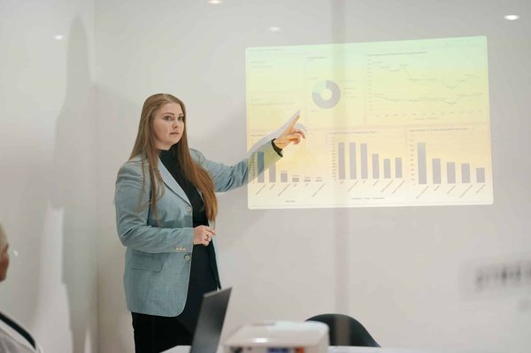 What's the Role of Leadership Development in Building Successful Collegiate Sports Teams?